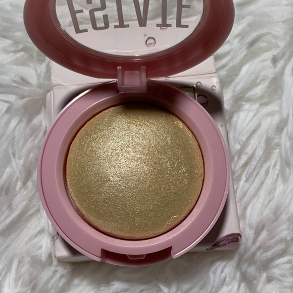 Estate Cosmetics Dew Me/  highlight powder - Picture 3 of 3